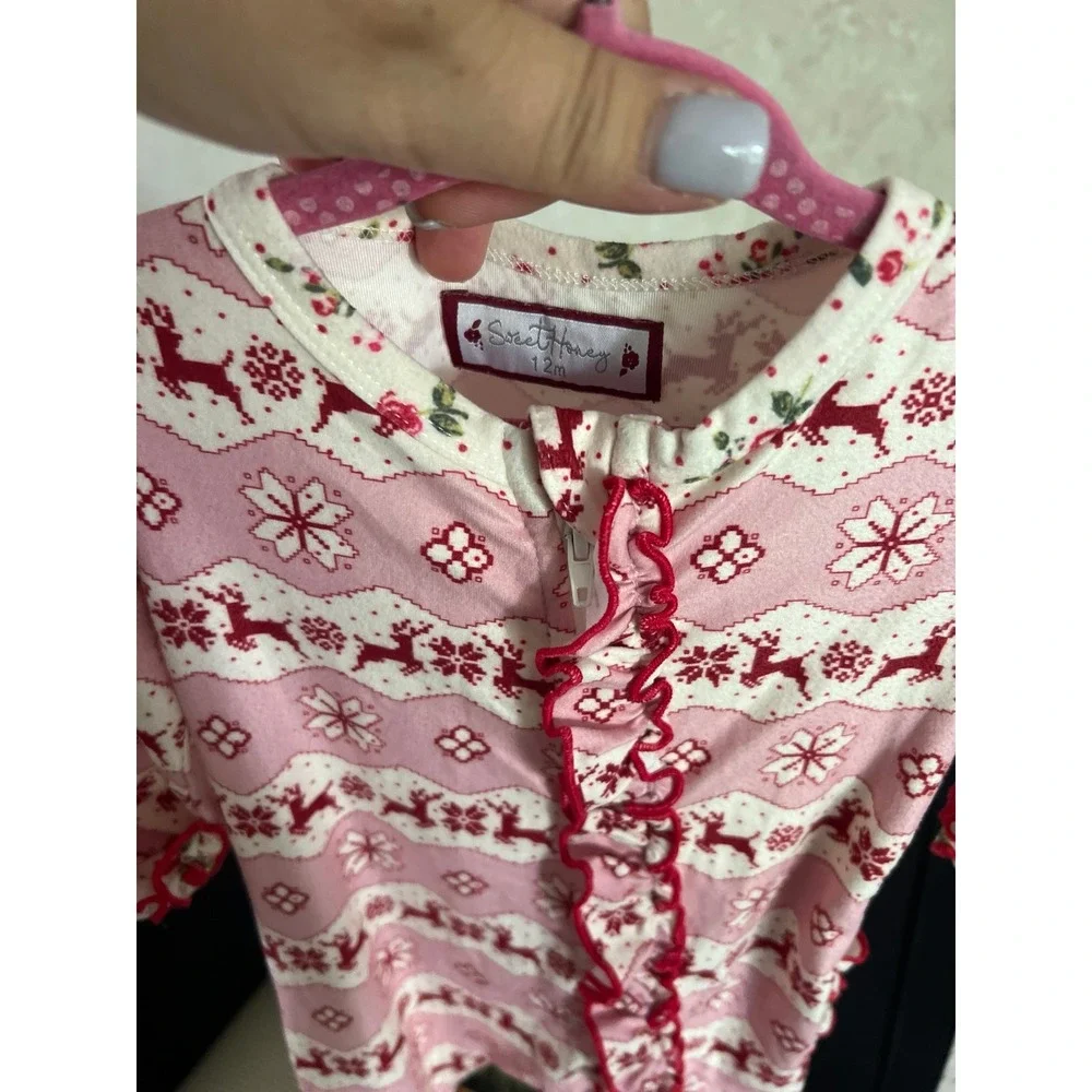 Sweethoney Christmas sleeper girls‎ size 12 months